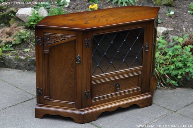 Image 19 of OLD CHARM STYLE OAK TV HI FI DVD CD STAND TABLE CABINET