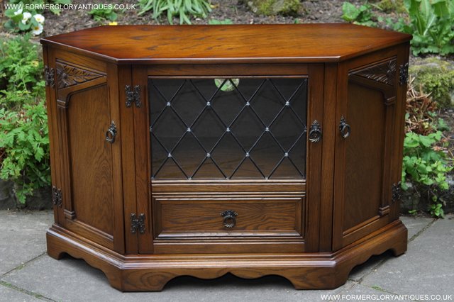 Image 39 of OLD CHARM STYLE OAK TV HI FI DVD CD STAND TABLE CABINET