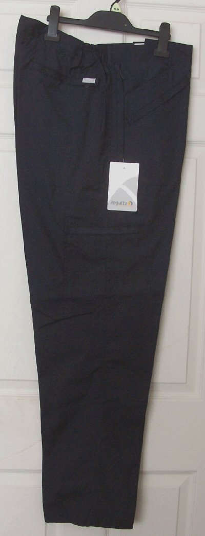 Preview of the first image of Bnwt mens navy blue regatta trousers - sz 40W/33L  B23.