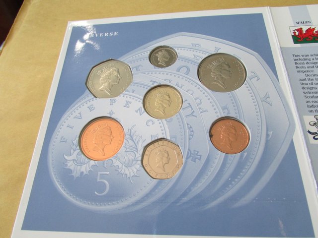 Preview of the first image of UNITED KINGDOM BRILLIANT UNCIRCULATED COIN COLLECTION 1991..