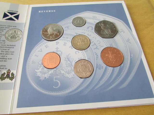 Image 2 of UNITED KINGDOM BRILLIANT UNCIRCULATED COIN COLLECTION 1991.