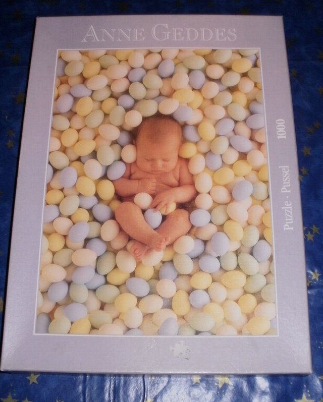 Preview of the first image of Anne Geddes 1000 jisaw.