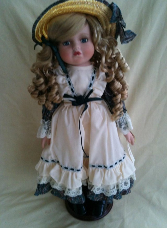 Image 3 of Porcelain Alberon doll "Gayle" approx 17" high