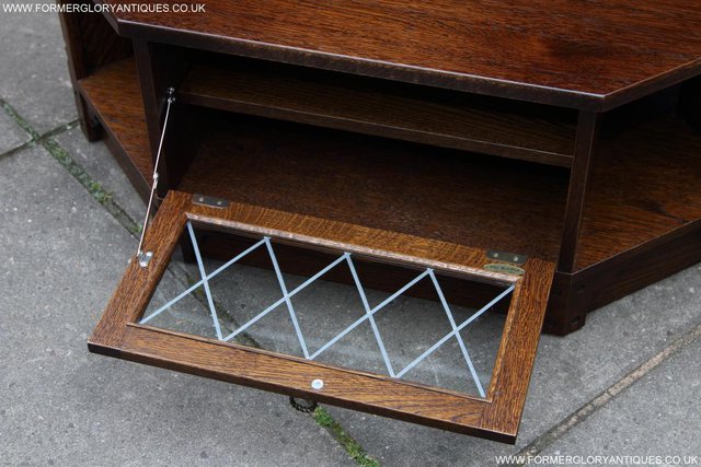 Image 7 of OLD MILL / CHARM OAK CORNER TV HI FI DVD STAND TABLE CABINET