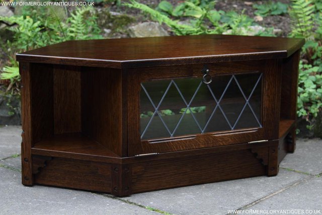 Image 19 of OLD MILL / CHARM OAK CORNER TV HI FI DVD STAND TABLE CABINET