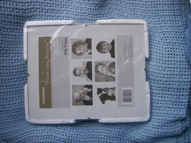 Preview of the first image of New Clip Frame. Label says 8" by 10"..