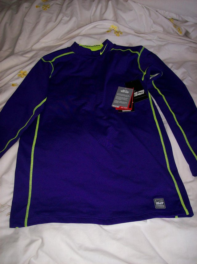 Image 2 of Nike Pro-Combat Dri-Fit Sports Base Layer Top. New C209