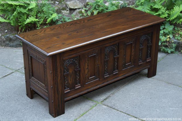 Image 3 of OLD CHARM LIGHT OAK BLANKET TOY BOX RUG CHEST COFFEE TABLE