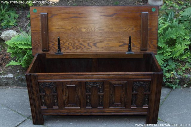 Image 8 of OLD CHARM LIGHT OAK BLANKET TOY BOX RUG CHEST COFFEE TABLE