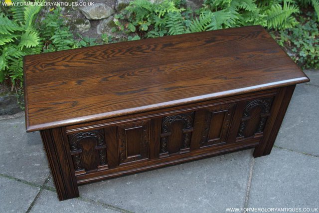 Image 9 of OLD CHARM LIGHT OAK BLANKET TOY BOX RUG CHEST COFFEE TABLE