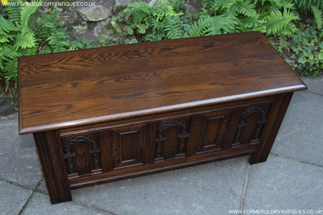 Image 26 of OLD CHARM LIGHT OAK BLANKET TOY BOX RUG CHEST COFFEE TABLE