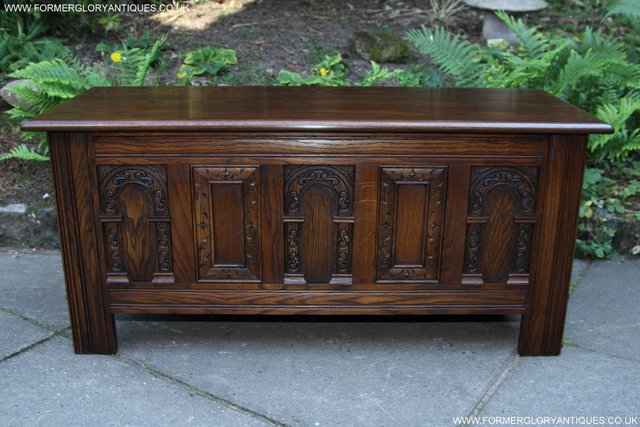 Image 40 of OLD CHARM LIGHT OAK BLANKET TOY BOX RUG CHEST COFFEE TABLE