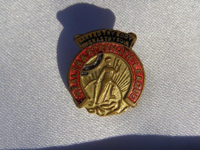 Image 2 of Health & Strength League badge pin (incl P&P)
