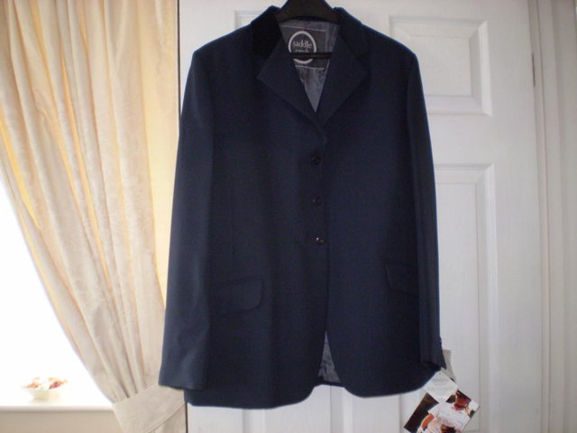 Preview of the first image of SADDLECRAFT FORTUNA NAVY JACKET.