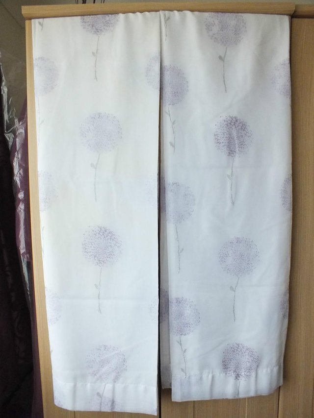 Image 2 of Lined Voile Curtains (New)