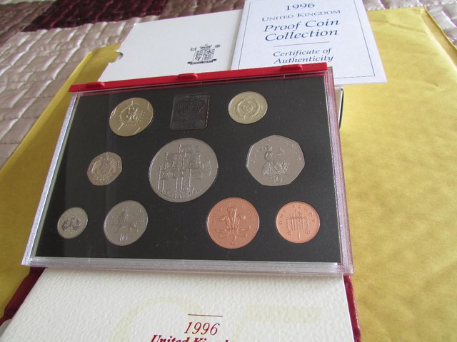 Preview of the first image of 1996 ROYAL MINT DELUXE PROOF SET..