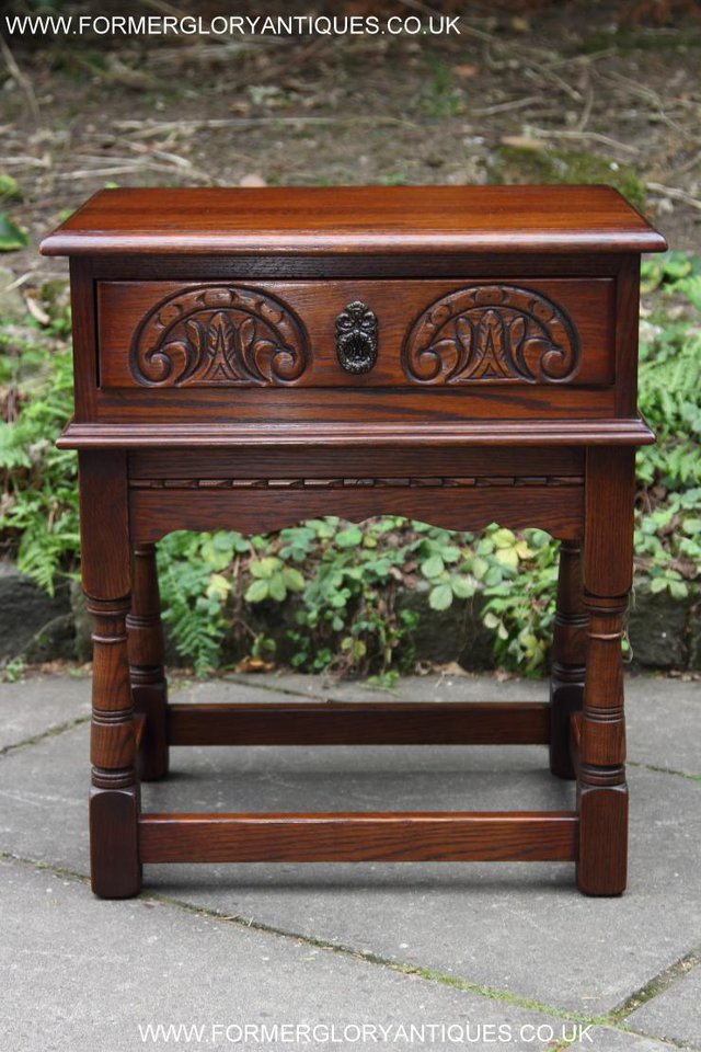 Preview of the first image of OLD CHARM TUDOR OAK PHONE TABLE LAMP STAND BEDSIDE CABINET.