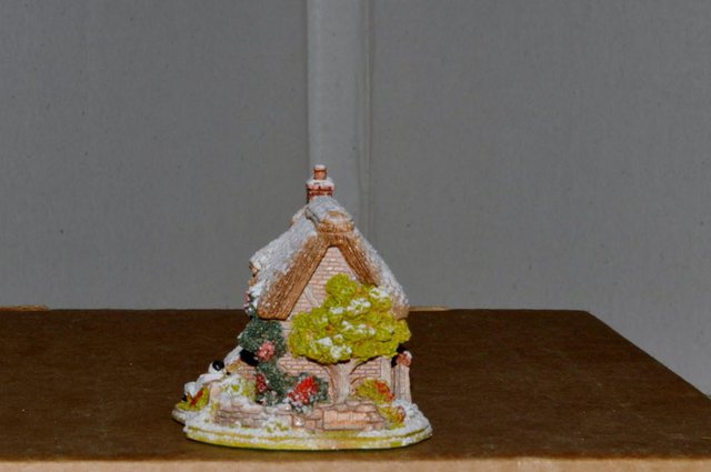 Image 4 of Lilliput Lane - Chill out