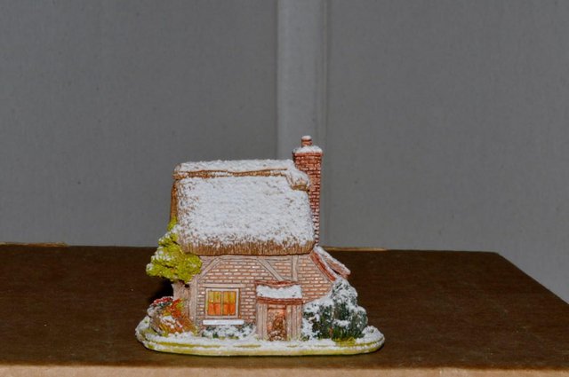 Image 5 of Lilliput Lane - Chill out