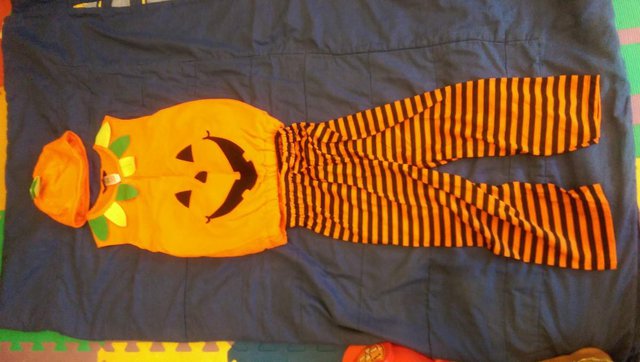 Preview of the first image of Toddler Halloween Pumpkin Costume.