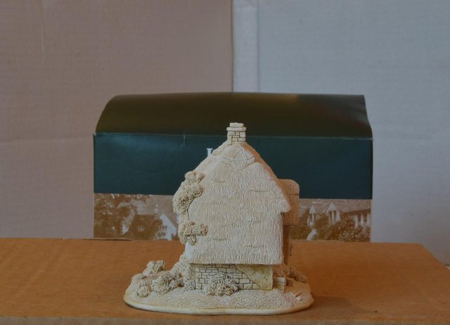 Image 4 of Lilliput Lane - From Me to You(P.Y.O)