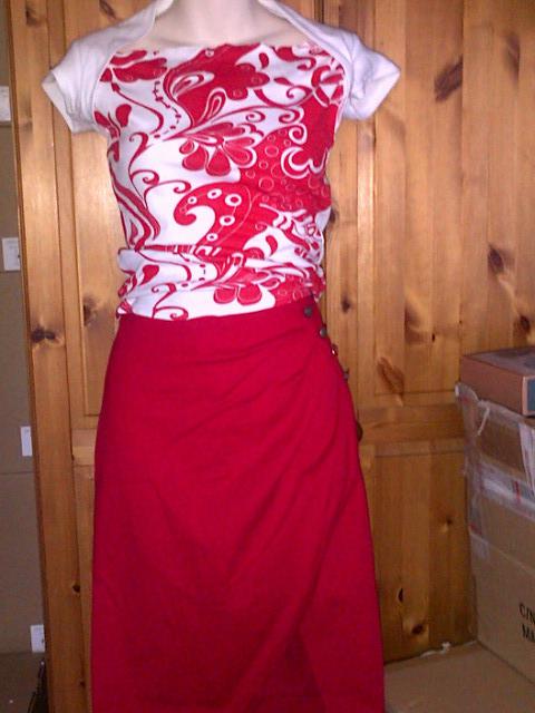 Preview of the first image of Red & White Sexy Skirt &Top Set UK 8-10 NEW NEVER WORN.