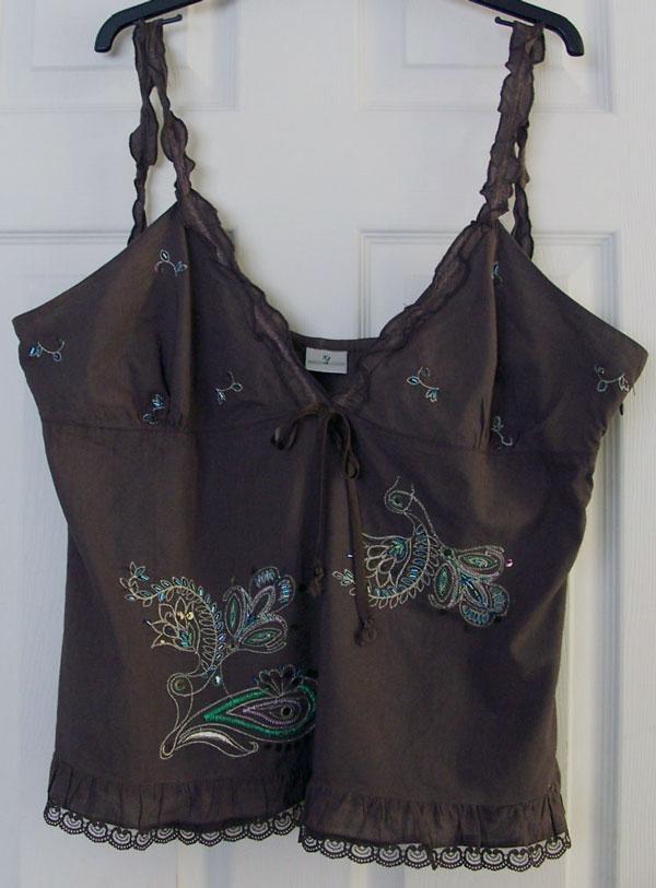 Preview of the first image of PRETTY LADIES BROWN BEADED LACE TRIMMED SUMMER TOP SZ 18 B13.