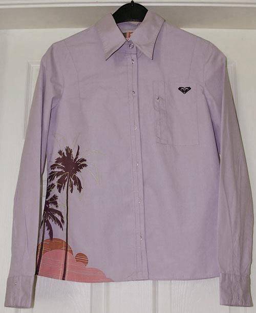 Preview of the first image of GORGEOUS LADIES LILAC BLOUSE BY QUIKSILVER - SZ 2   B21.
