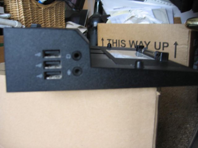 Image 1 of Dell Laptop dock