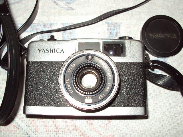 Image 3 of YASHICA 35-ME + WERRA 1 + PRAKTICA LTL3+VARIOUS LENSES