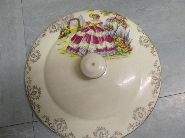 Image 3 of 1940's / 1950's Tureens with lids x3
