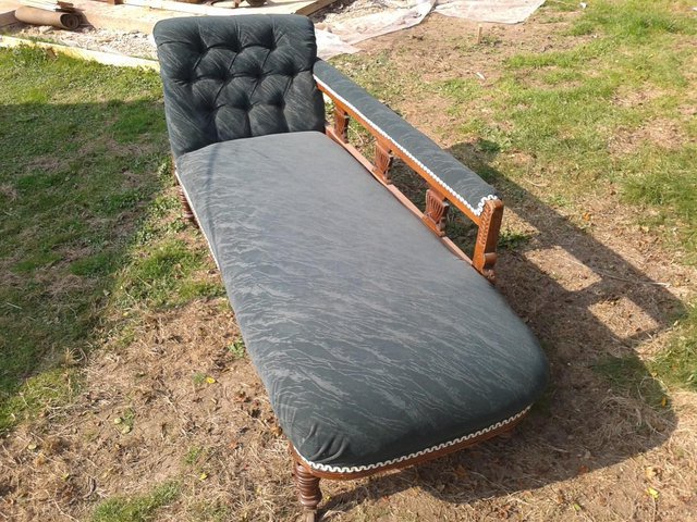 Image 2 of Chaise Longue