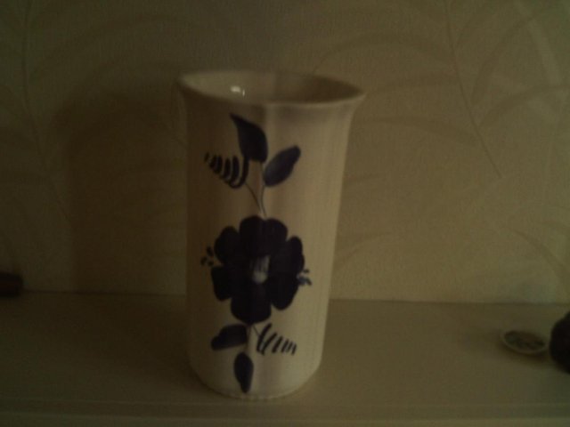 Preview of the first image of WHITE AND BLUE CHINA LARGE VASE.