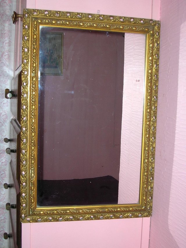 Preview of the first image of antique style mirror.