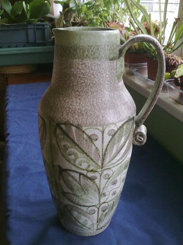 Image 2 of Bourne Denby Glyn Colledge large jug