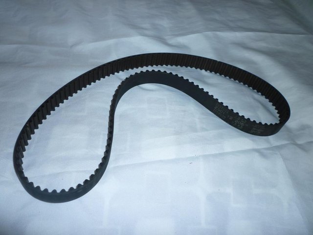 Image 2 of Nissan Drive belt