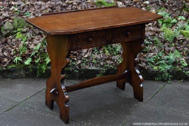 Image 4 of TITCHMARSH & GOODWIN CARVED OAK TWO DRAWER HALL / SIDE TABLE