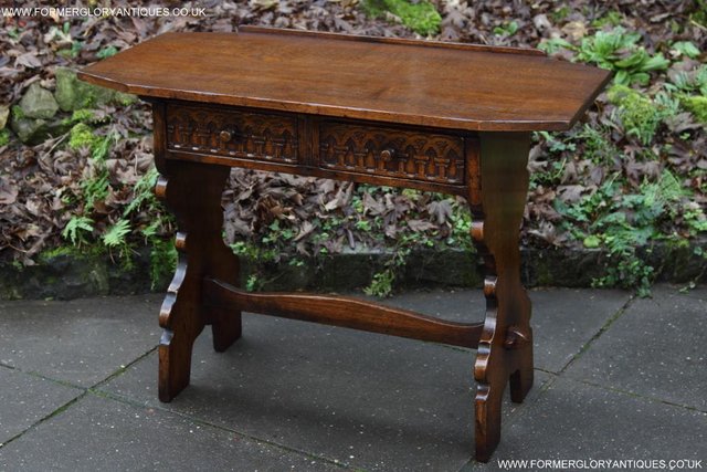 Image 5 of TITCHMARSH & GOODWIN CARVED OAK TWO DRAWER HALL / SIDE TABLE