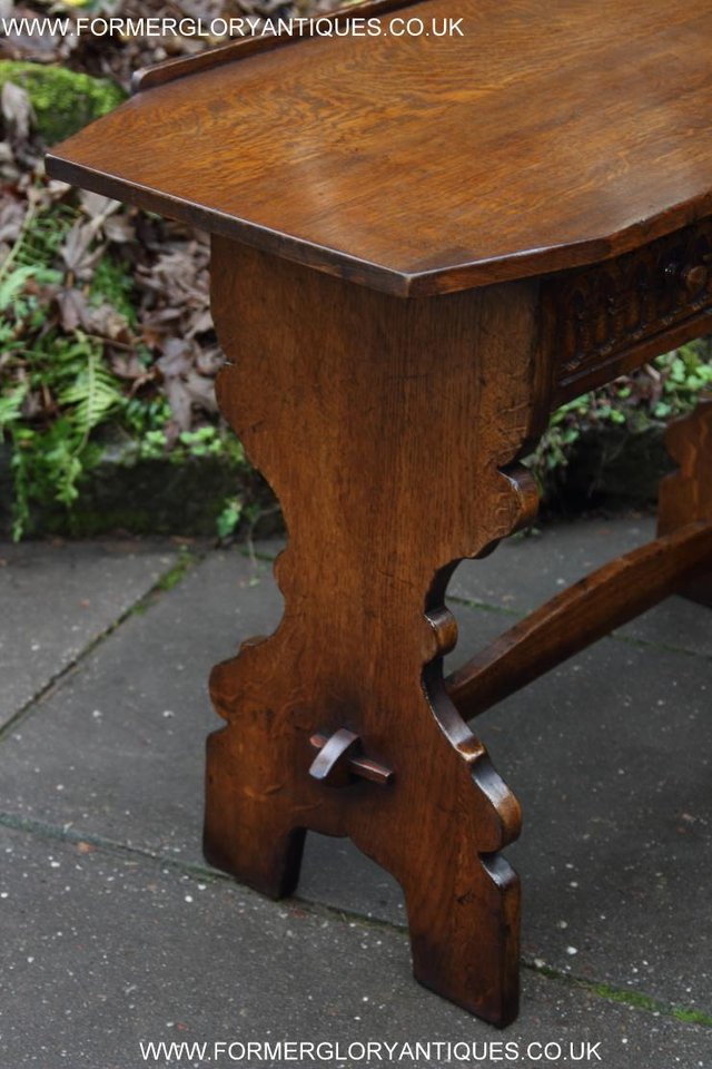 Image 9 of TITCHMARSH & GOODWIN CARVED OAK TWO DRAWER HALL / SIDE TABLE