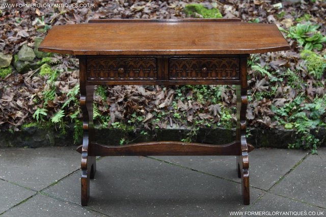 Image 20 of TITCHMARSH & GOODWIN CARVED OAK TWO DRAWER HALL / SIDE TABLE