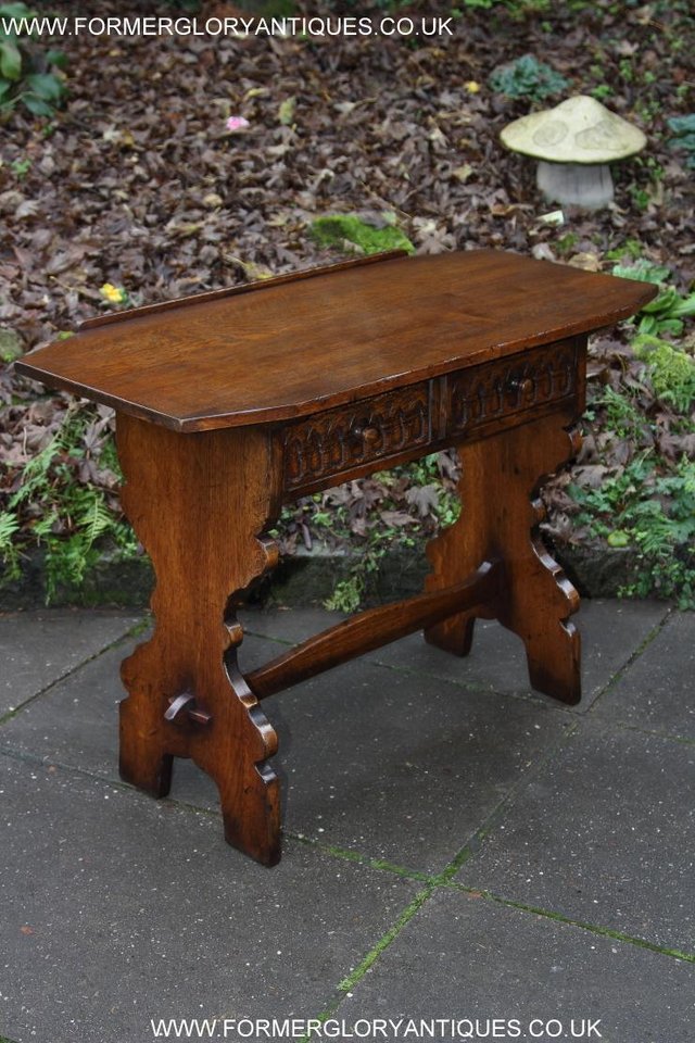 Image 21 of TITCHMARSH & GOODWIN CARVED OAK TWO DRAWER HALL / SIDE TABLE
