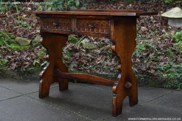 Image 22 of TITCHMARSH & GOODWIN CARVED OAK TWO DRAWER HALL / SIDE TABLE