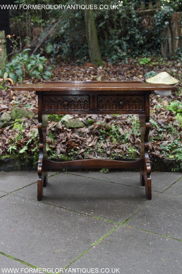 Image 27 of TITCHMARSH & GOODWIN CARVED OAK TWO DRAWER HALL / SIDE TABLE