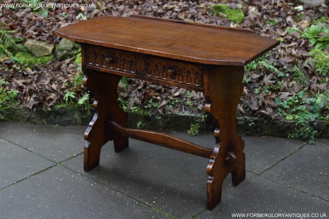 Image 35 of TITCHMARSH & GOODWIN CARVED OAK TWO DRAWER HALL / SIDE TABLE