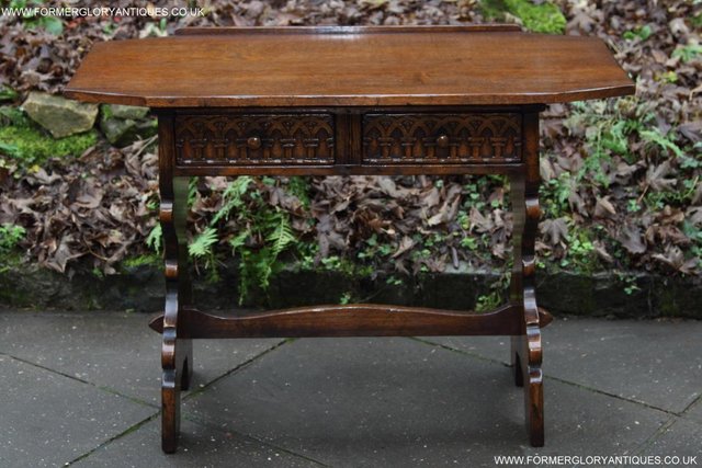 Image 48 of TITCHMARSH & GOODWIN CARVED OAK TWO DRAWER HALL / SIDE TABLE