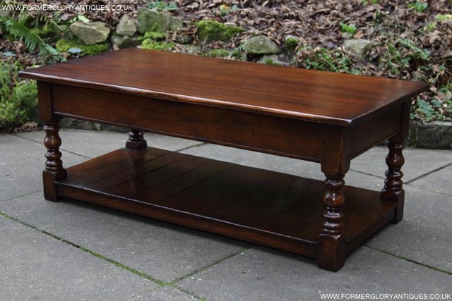 Image 34 of A TITCHMARSH GOODWIN STYLE OAK COFFEE PHONE SIDE LAMP TABLE