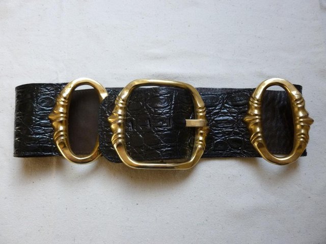 Preview of the first image of VINTAGE CROCODILE LADIES BELT.