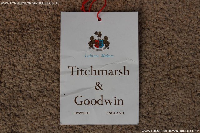 Image 10 of TITCHMARSH GOODWIN OAK SIDEBOARD DRESSER CABINET CUPBOARD