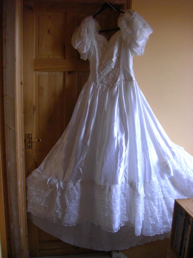 Image 3 of Wedding Dress (Satin & Lace) - Size 8