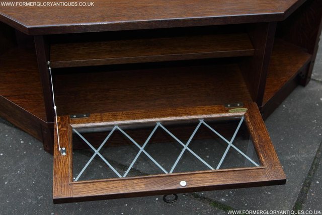 Image 13 of OLD MILL / CHARM DARK OAK TV HI FI CD STAND TABLE CABINET